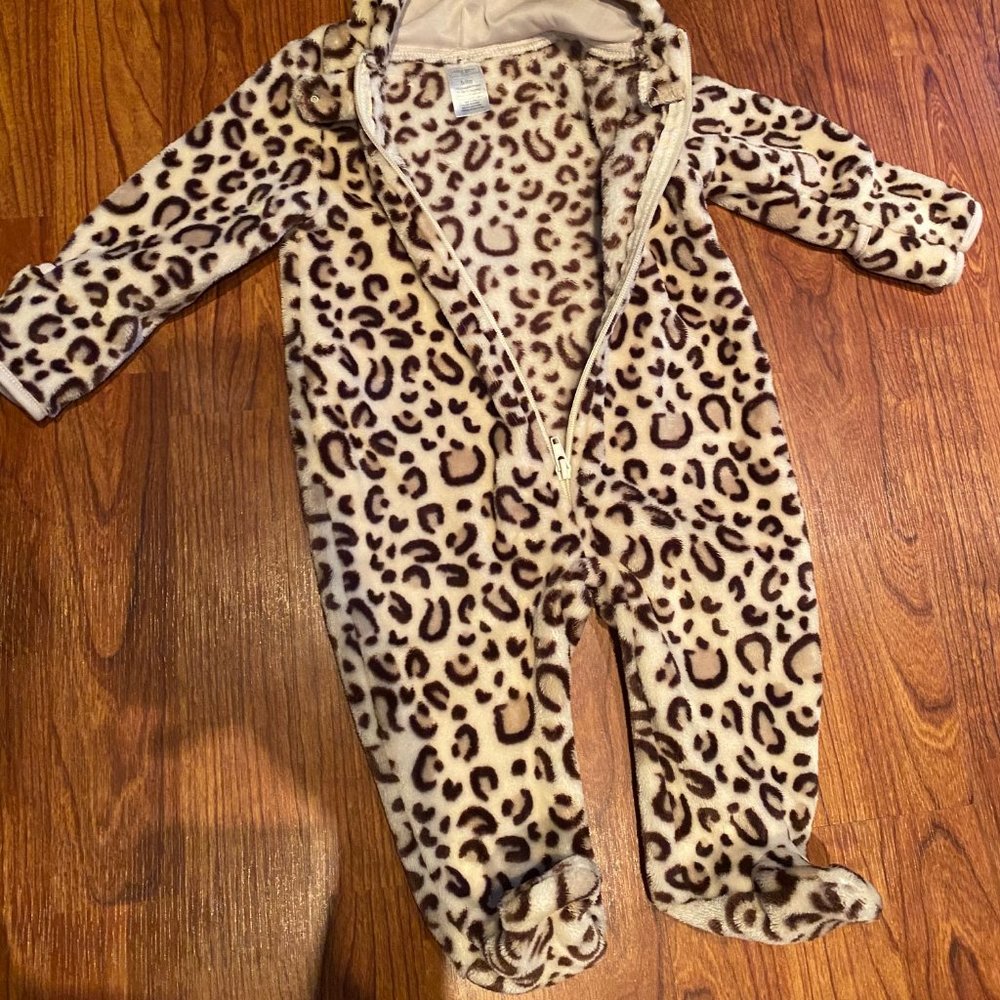 Infant Leopard Snowsuit - Picture 4 of 5